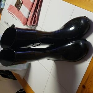 Rain boots